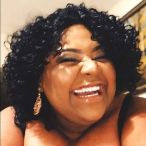 Meet your Posher, Charisse